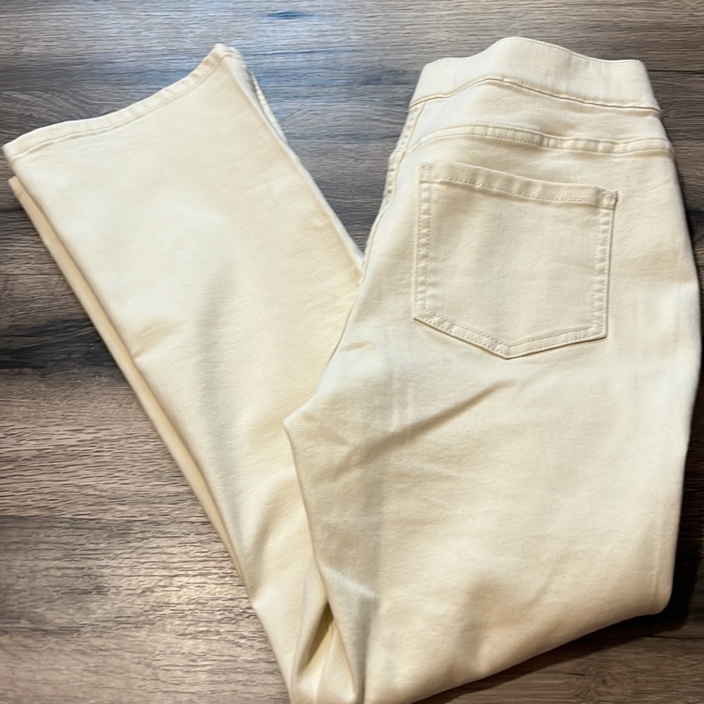 Issac Mizrahi Flare Cream Jeans